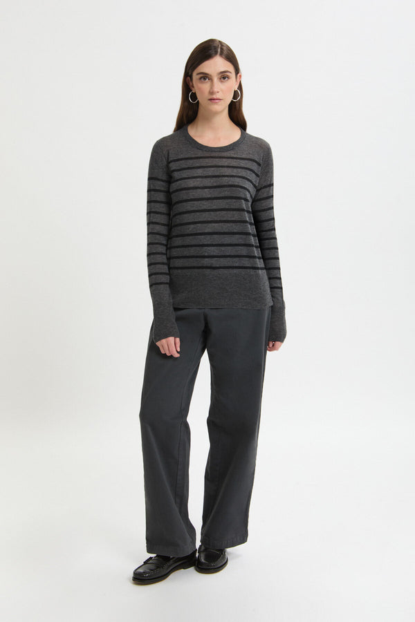 Maglione con scollo rotondo