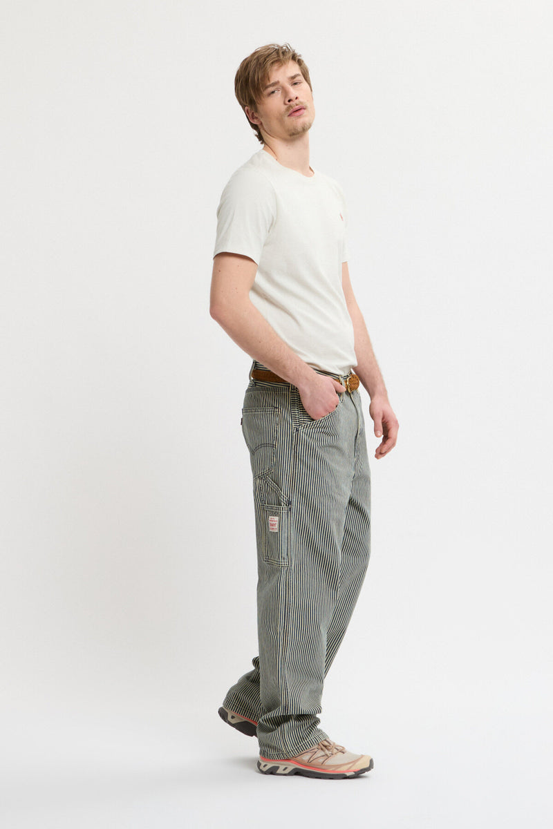 568™ Loose Straight Carpenter Jeans