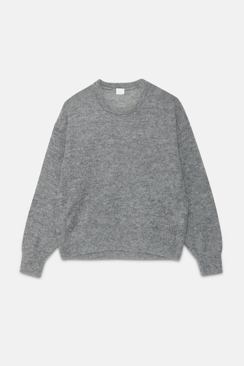 Long-sleeved crew-neck pullover