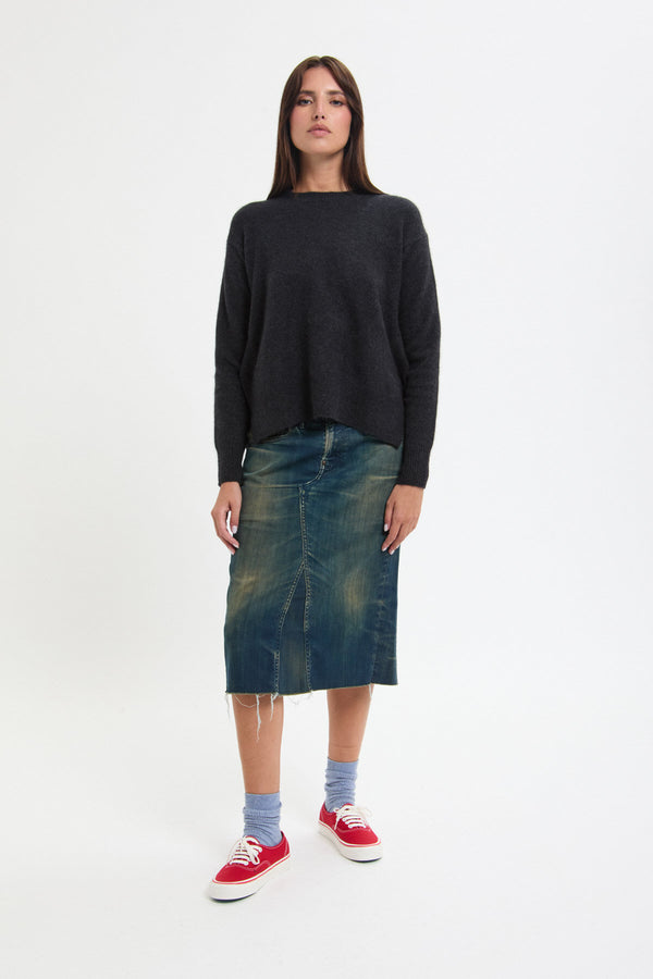 Maglione in lana Hamilton e procione con bottone laterale