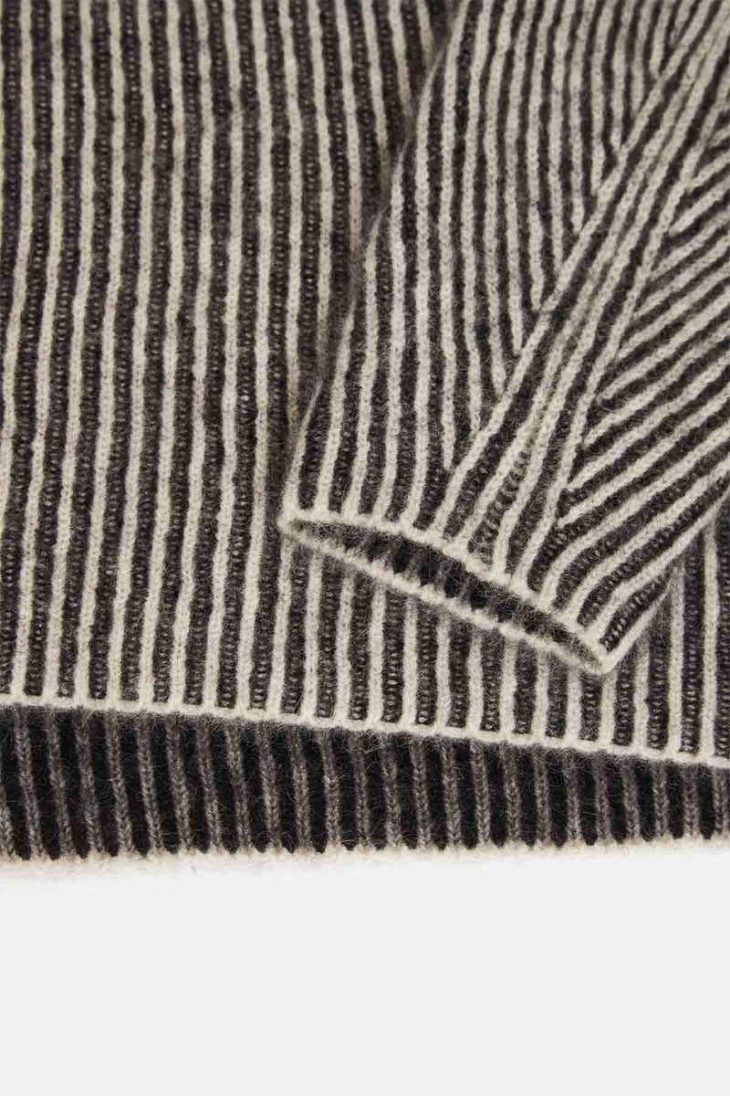 Maglione con scollo a V