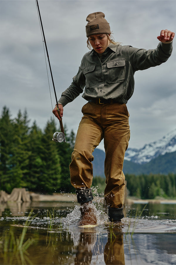CAMICIA CON ORLO ARRICCIATO DA DONNA