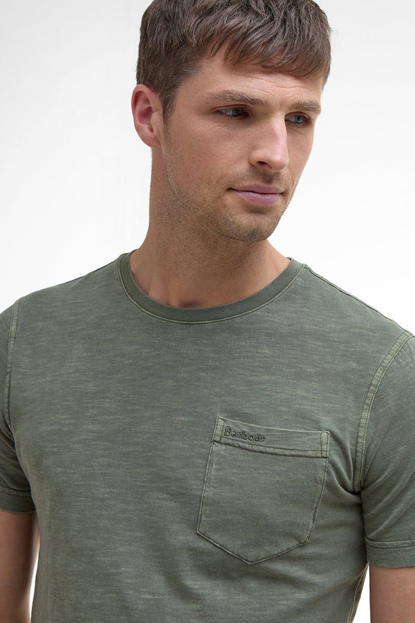 T-shirt con taschino tinta con pigmenti