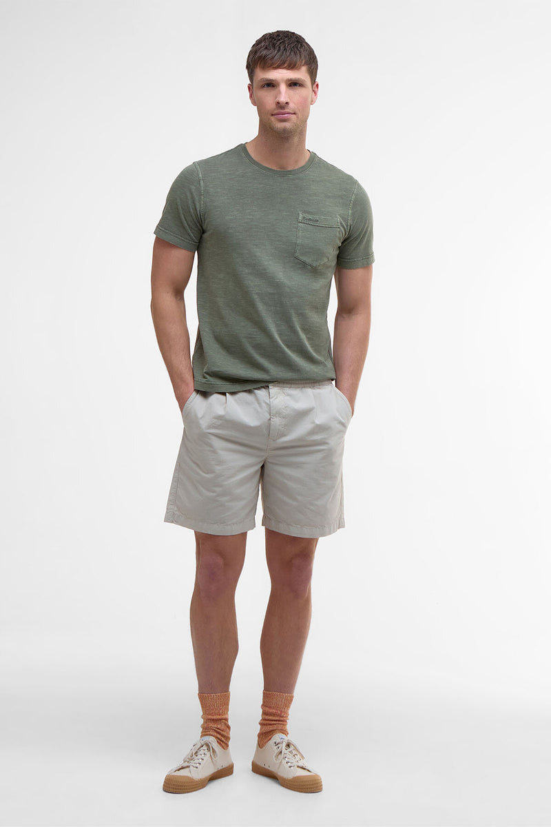 T-shirt con taschino tinta con pigmenti