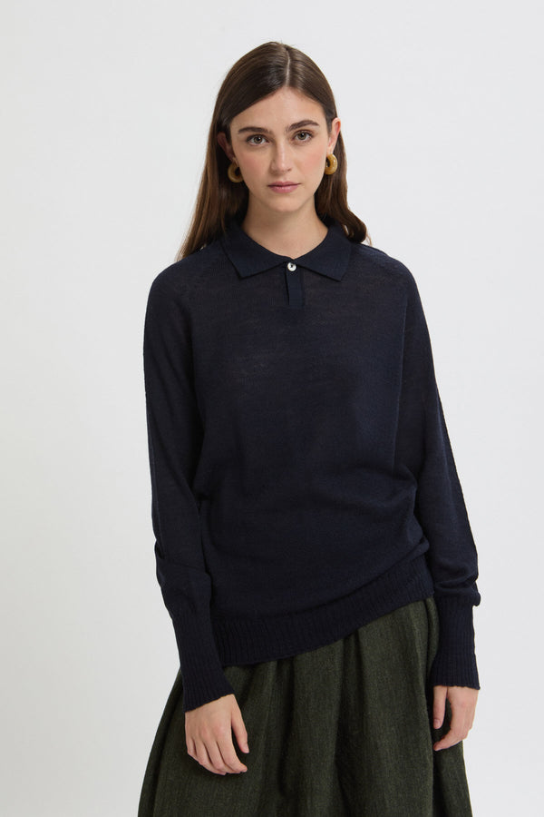 Long-sleeved wool polo shirt