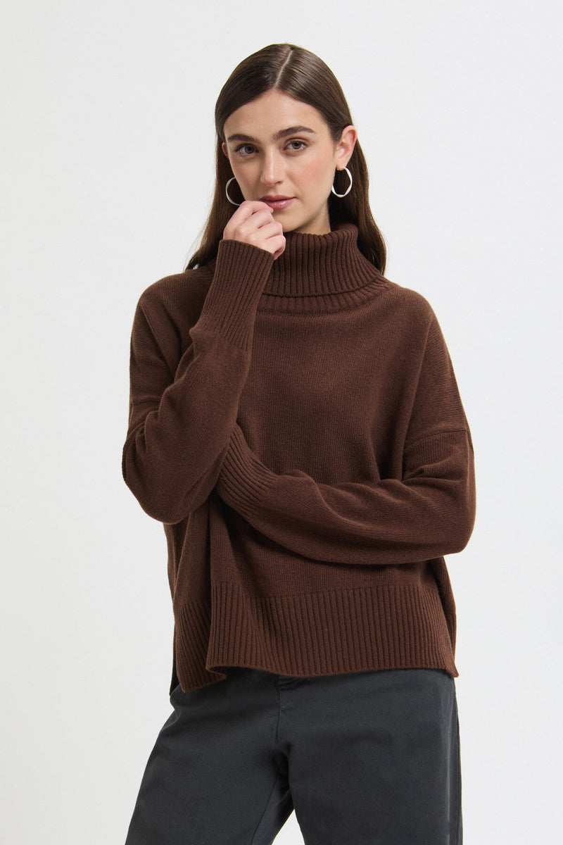 Virgin wool and cashmere sweater