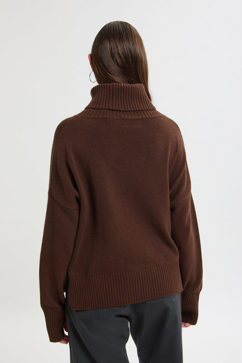 Virgin wool and cashmere sweater