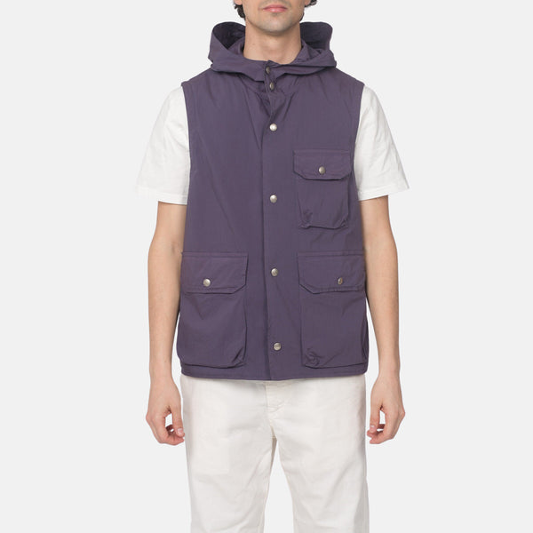 Technical vest with pockets